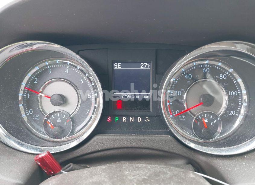 Photo 7 of 2014 Chrysler Town & COUNTRY TOURING (VIN 2C4RC1BG2ER207100)