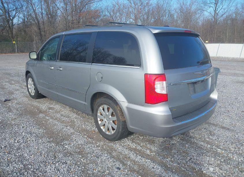 Photo 3 of 2014 Chrysler Town & COUNTRY TOURING (VIN 2C4RC1BG2ER247712)