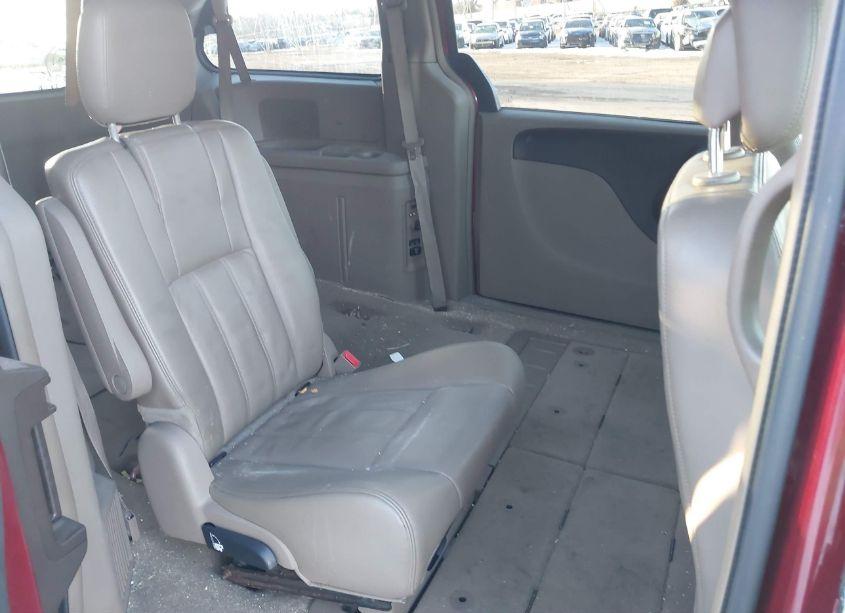 Photo 8 of 2014 Chrysler Town & COUNTRY TOURING (VIN 2C4RC1BG2ER293475)