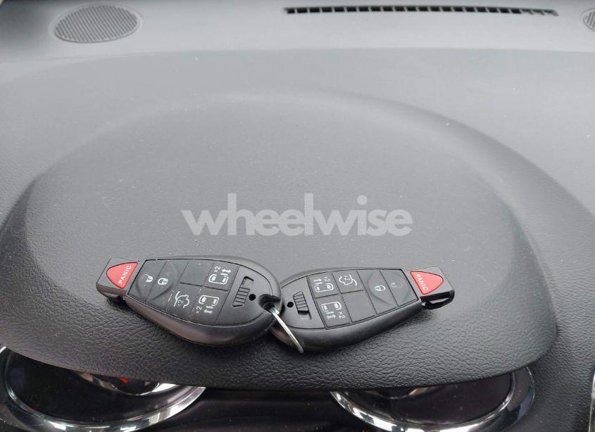 Photo 11 of 2014 Chrysler Town & COUNTRY TOURING (VIN 2C4RC1BG2ER327088)