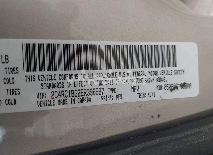 Photo 9 of 2014 Chrysler Town & COUNTRY TOURING (VIN 2C4RC1BG2ER396587)