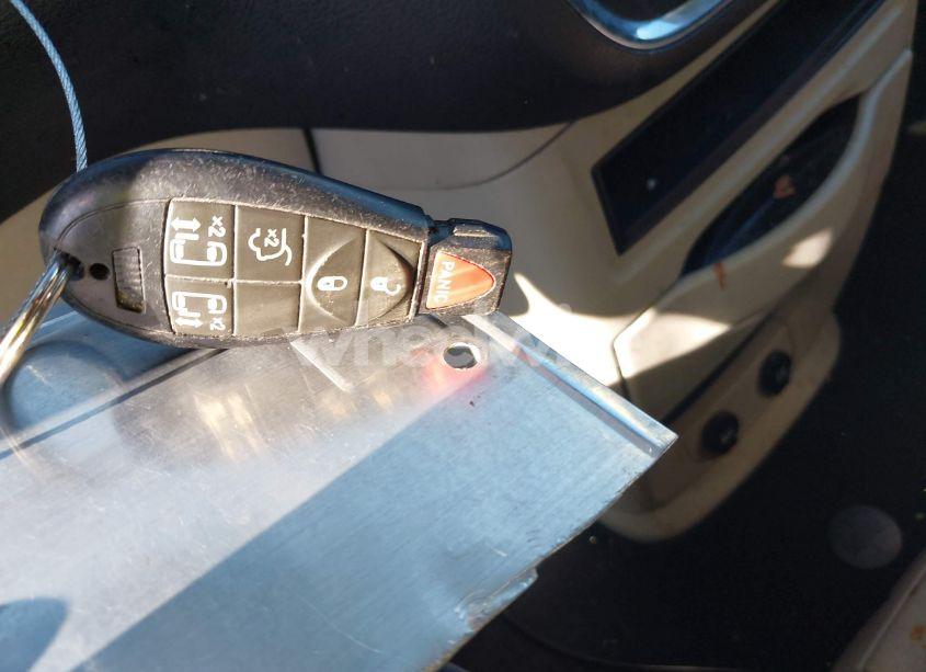 Photo 11 of 2014 Chrysler Town & COUNTRY TOURING (VIN 2C4RC1BG2ER435808)