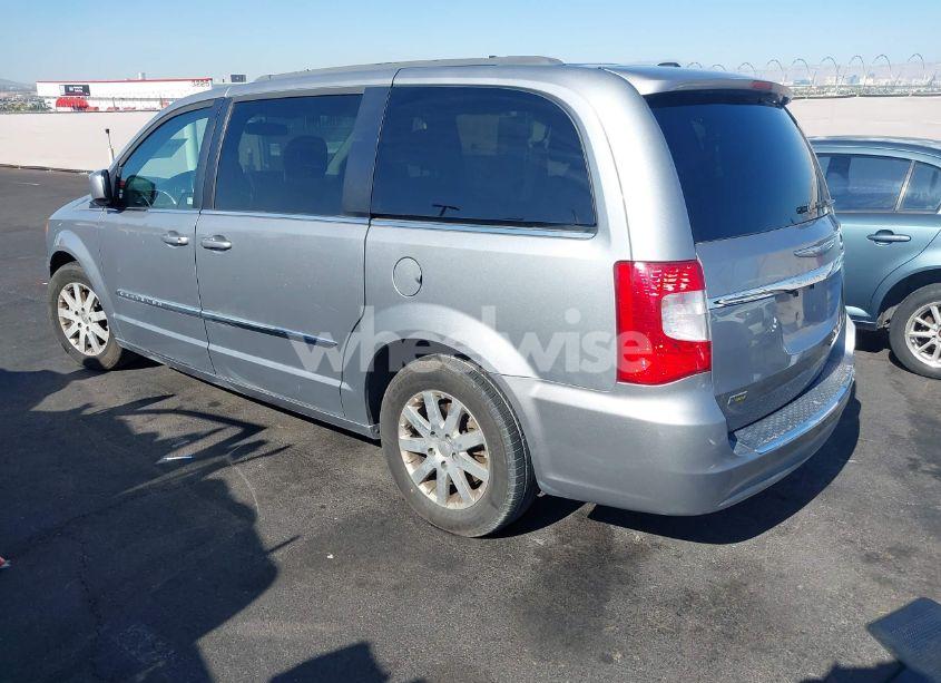 Photo 3 of 2014 Chrysler Town & COUNTRY TOURING (VIN 2C4RC1BG2ER435808)