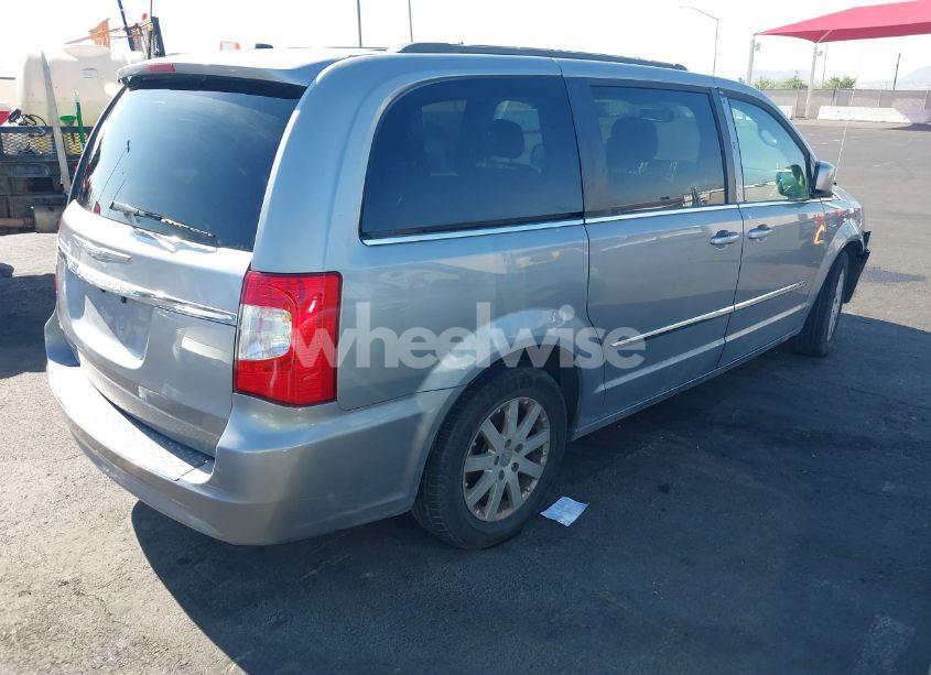 Photo 4 of 2014 Chrysler Town & COUNTRY TOURING (VIN 2C4RC1BG2ER435808)