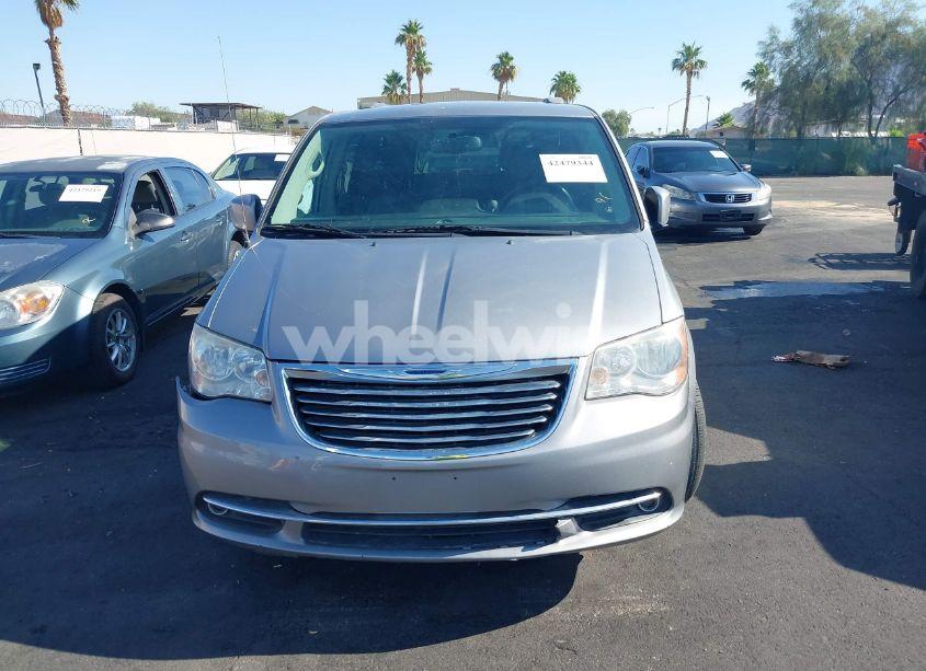 Photo 6 of 2014 Chrysler Town & COUNTRY TOURING (VIN 2C4RC1BG2ER435808)