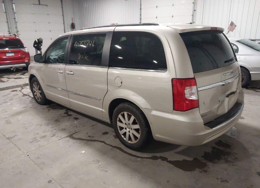 Photo 3 of 2014 Chrysler Town & COUNTRY TOURING (VIN 2C4RC1BG2ER436750)