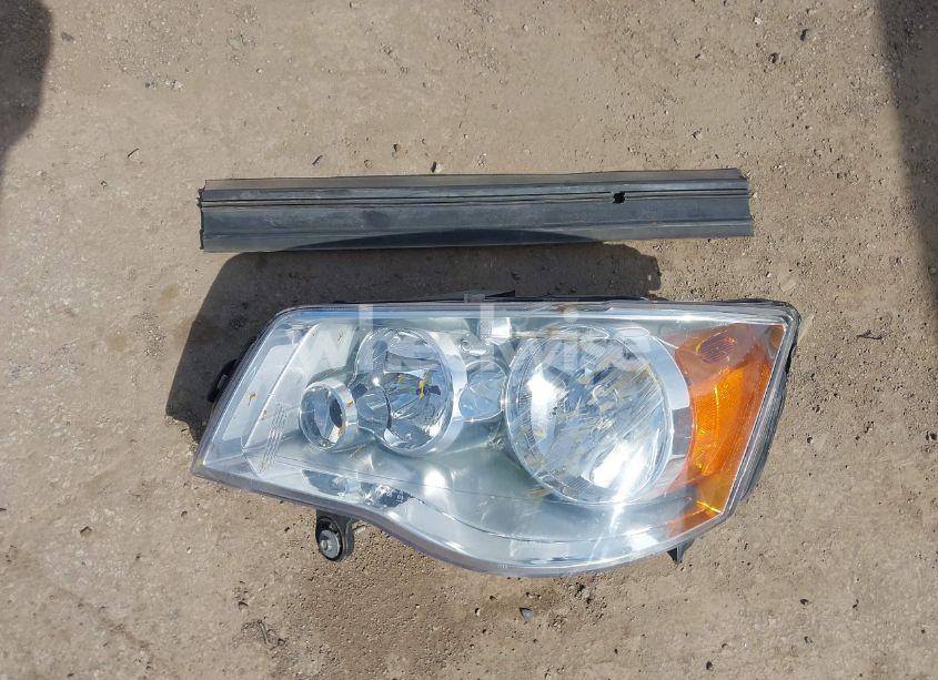 Photo 12 of 2015 Chrysler Town & COUNTRY TOURING (VIN 2C4RC1BG2FR538082)