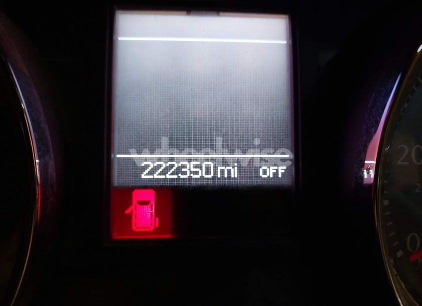 Photo 15 of 2015 Chrysler Town & COUNTRY TOURING (VIN 2C4RC1BG2FR588593)