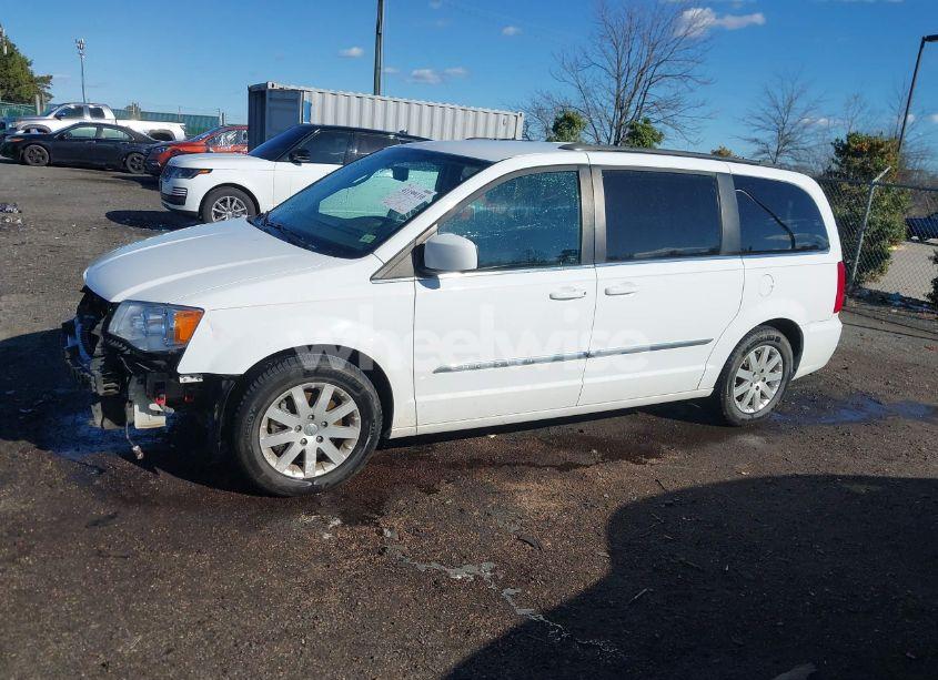 Photo 14 of 2015 Chrysler Town & COUNTRY TOURING (VIN 2C4RC1BG2FR619874)