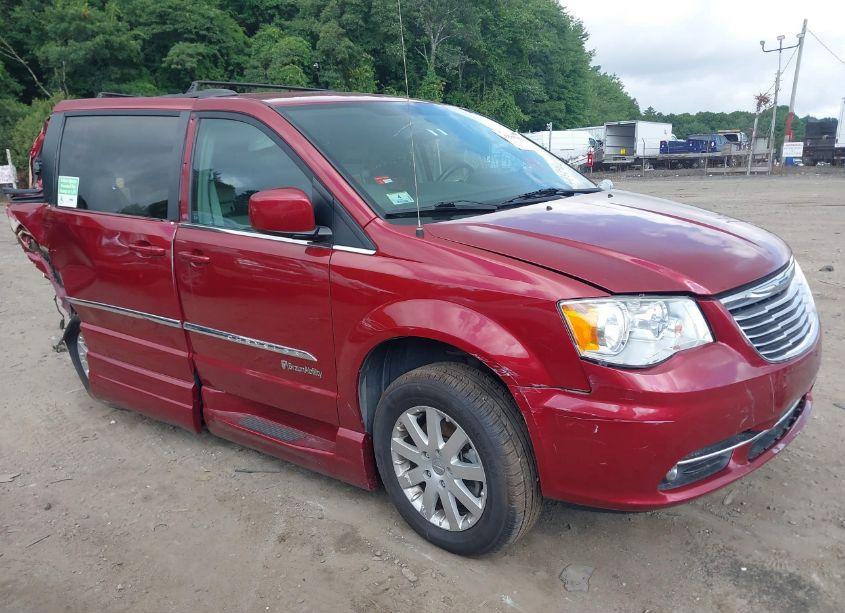 2015 Chrysler Town & COUNTRY TOURING (VIN 2C4RC1BG2FR627361) main photo
