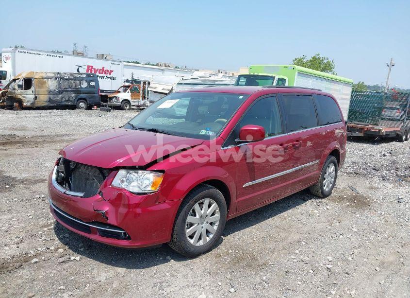 Photo 2 of 2015 Chrysler Town & COUNTRY TOURING (VIN 2C4RC1BG2FR654446)