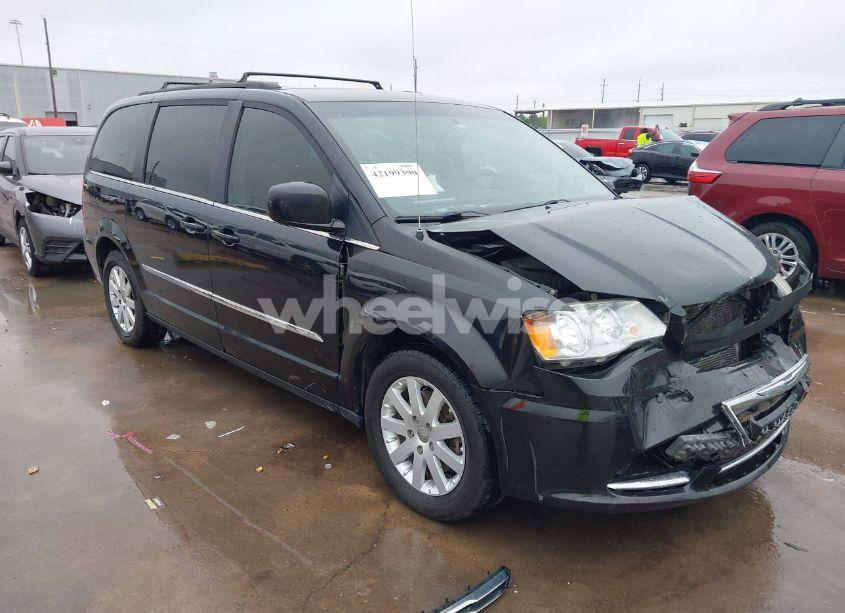 2015 Chrysler Town & COUNTRY TOURING (VIN 2C4RC1BG2FR696499) main photo
