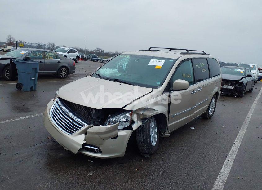 Photo 6 of 2015 Chrysler Town & COUNTRY TOURING (VIN 2C4RC1BG2FR699077)