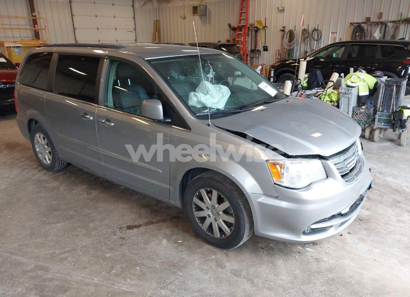 2016 Chrysler Town & COUNTRY TOURING (VIN 2C4RC1BG2GR111809) main photo
