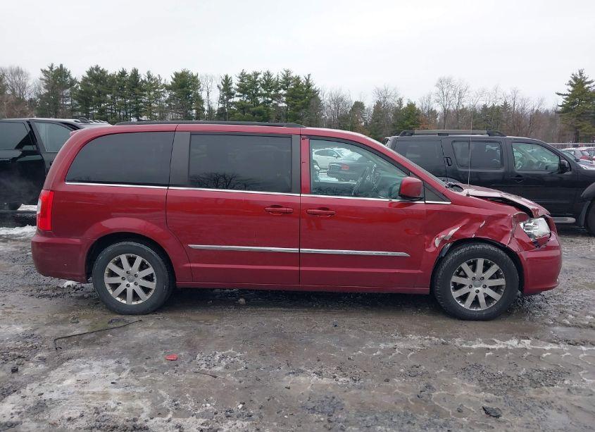 Photo 13 of 2016 Chrysler Town & COUNTRY TOURING (VIN 2C4RC1BG2GR112930)