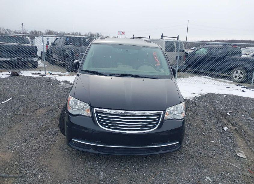 Photo 12 of 2016 Chrysler Town & COUNTRY TOURING (VIN 2C4RC1BG2GR166597)