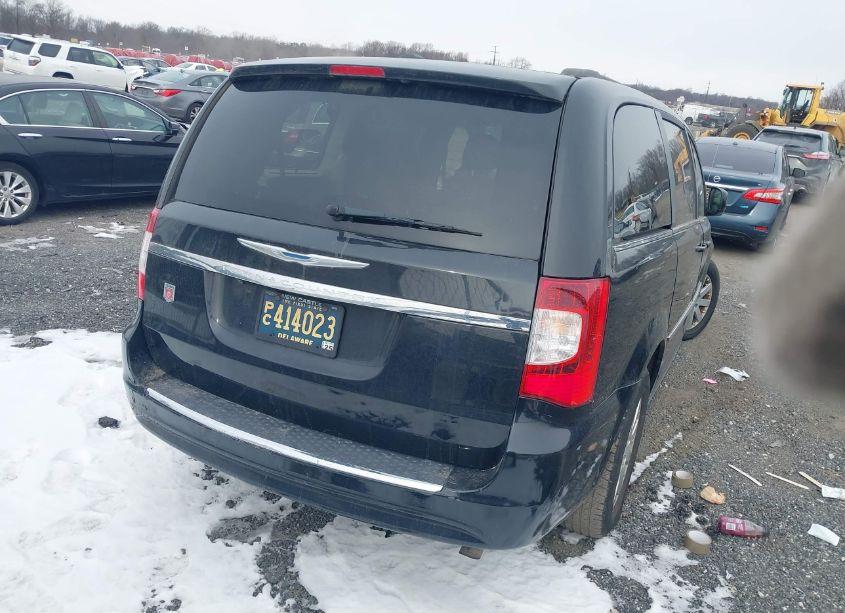 Photo 16 of 2016 Chrysler Town & COUNTRY TOURING (VIN 2C4RC1BG2GR166597)