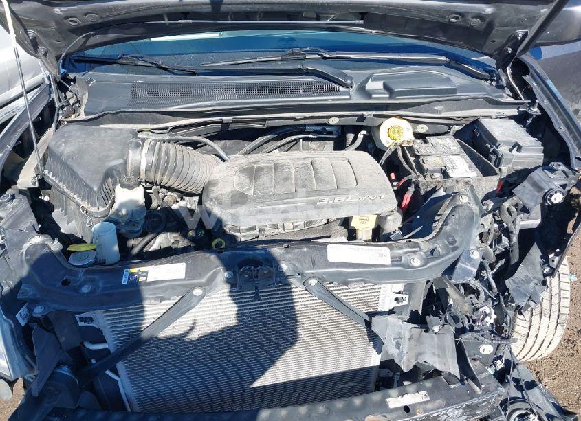 Photo 10 of 2016 Chrysler Town & COUNTRY TOURING (VIN 2C4RC1BG2GR175817)