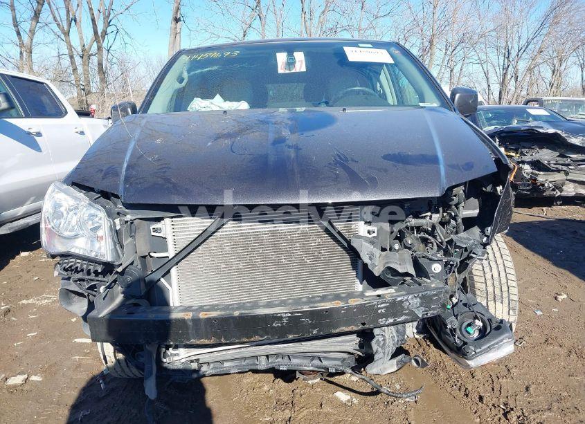 Photo 13 of 2016 Chrysler Town & COUNTRY TOURING (VIN 2C4RC1BG2GR175817)