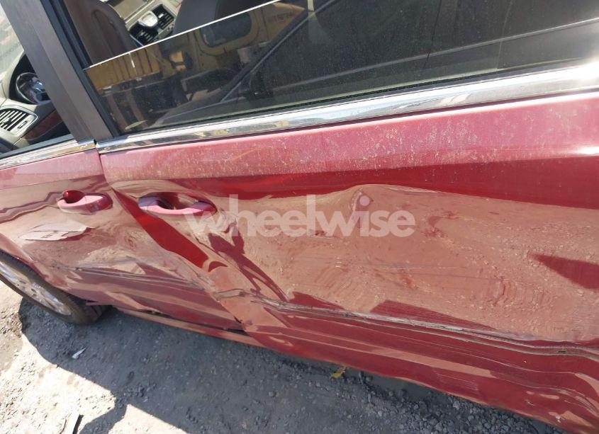 Photo 13 of 2016 Chrysler Town & COUNTRY TOURING (VIN 2C4RC1BG2GR230704)