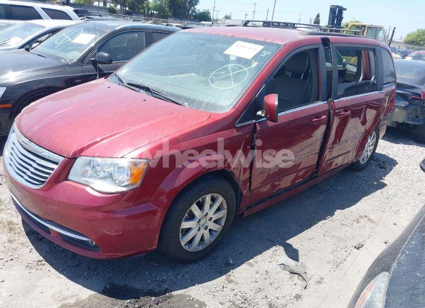 Photo 2 of 2016 Chrysler Town & COUNTRY TOURING (VIN 2C4RC1BG2GR230704)