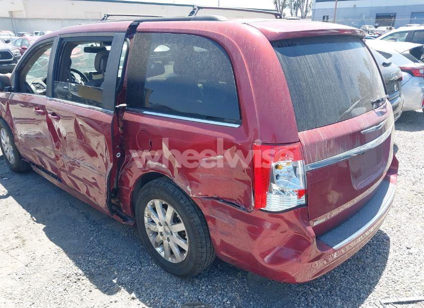 Photo 3 of 2016 Chrysler Town & COUNTRY TOURING (VIN 2C4RC1BG2GR230704)