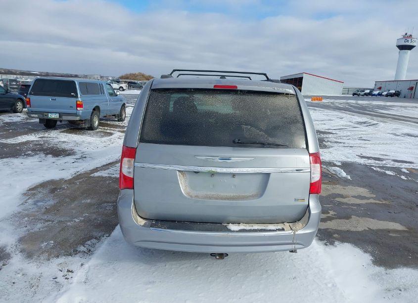 Photo 16 of 2016 Chrysler Town & COUNTRY TOURING (VIN 2C4RC1BG2GR245185)