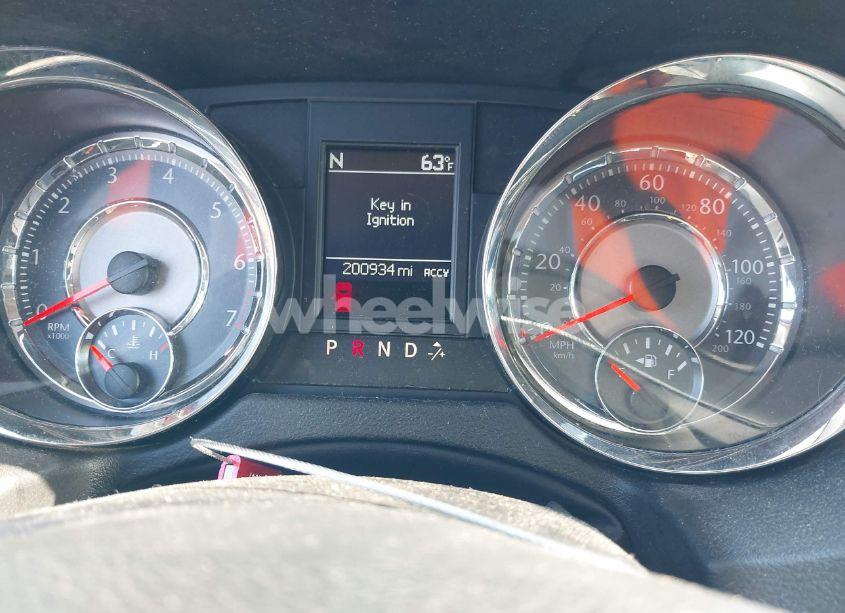 Photo 7 of 2016 Chrysler Town & COUNTRY TOURING (VIN 2C4RC1BG2GR246398)