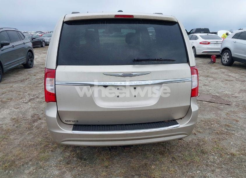 Photo 16 of 2016 Chrysler Town & COUNTRY TOURING (VIN 2C4RC1BG2GR254906)