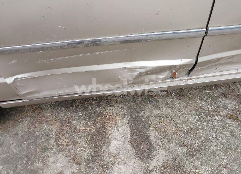 Photo 6 of 2016 Chrysler Town & COUNTRY TOURING (VIN 2C4RC1BG2GR254906)