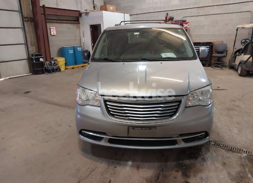 Photo 12 of 2016 Chrysler Town & COUNTRY TOURING (VIN 2C4RC1BG2GR280227)