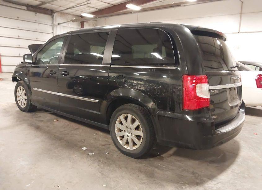 Photo 3 of 2016 Chrysler Town & COUNTRY TOURING (VIN 2C4RC1BG2GR289607)