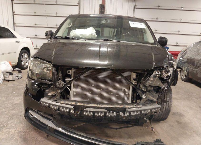 Photo 6 of 2016 Chrysler Town & COUNTRY TOURING (VIN 2C4RC1BG2GR289607)