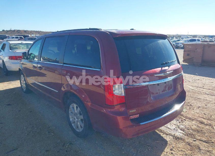 Photo 3 of 2016 Chrysler Town & COUNTRY TOURING (VIN 2C4RC1BG2GR292040)
