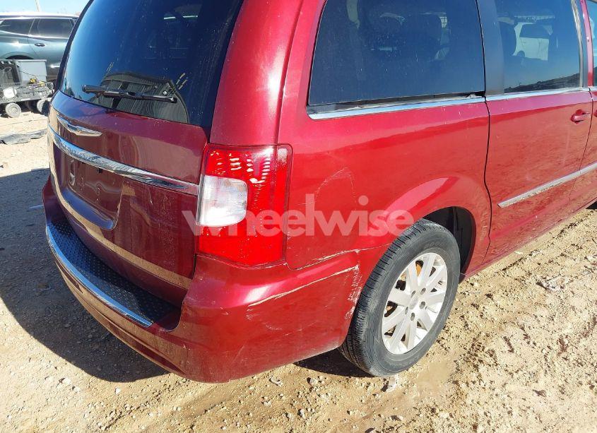 Photo 6 of 2016 Chrysler Town & COUNTRY TOURING (VIN 2C4RC1BG2GR292040)