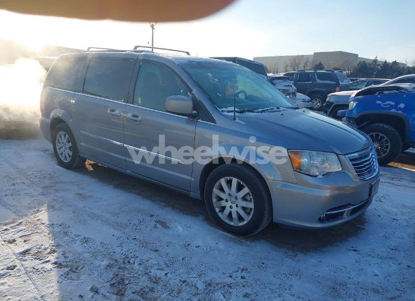 2016 Chrysler Town & COUNTRY TOURING (VIN 2C4RC1BG2GR301674) main photo