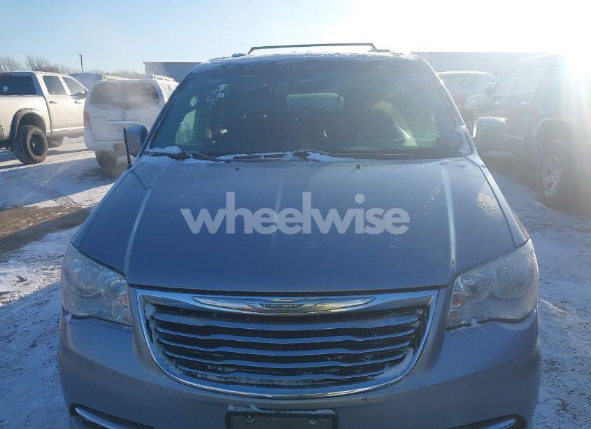 Photo 12 of 2016 Chrysler Town & COUNTRY TOURING (VIN 2C4RC1BG2GR301674)