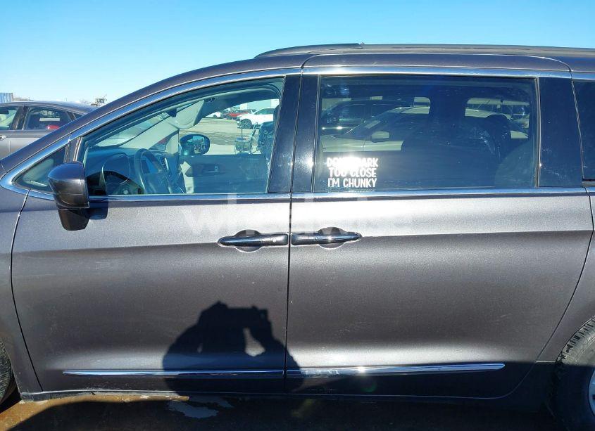 Photo 14 of 2017 Chrysler Pacifica TOURING-L (VIN 2C4RC1BG2HR609056)