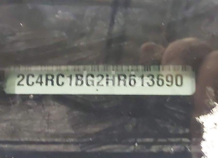 Photo 9 of 2017 Chrysler Pacifica TOURING-L (VIN 2C4RC1BG2HR613690)