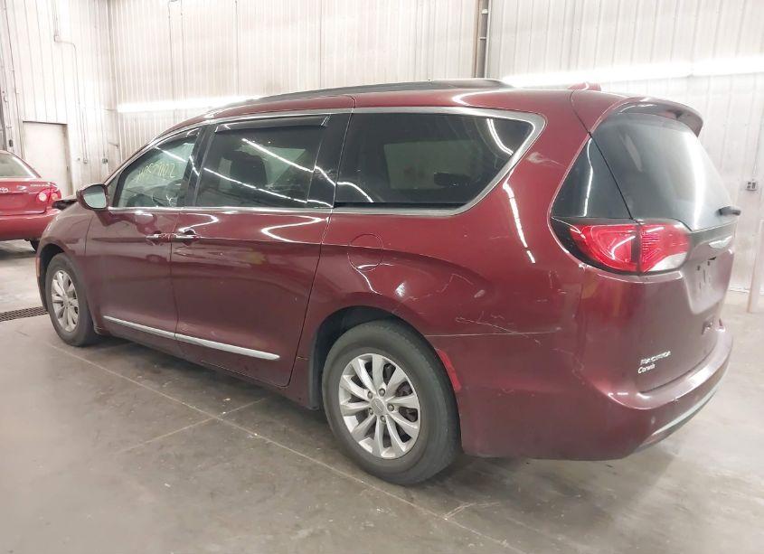 Photo 3 of 2017 Chrysler Pacifica TOURING-L (VIN 2C4RC1BG2HR703065)