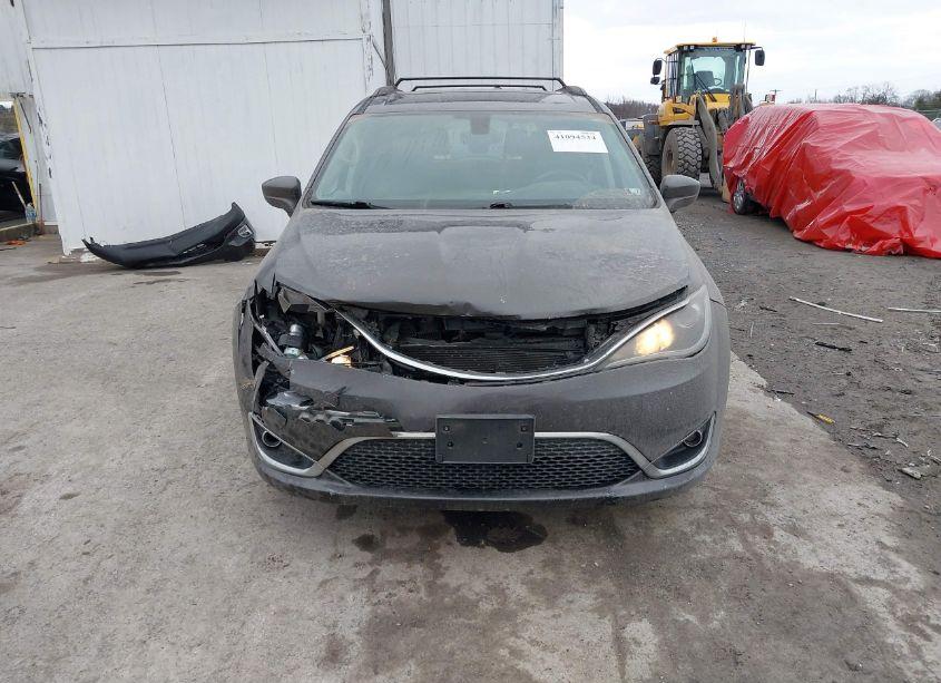 Photo 12 of 2017 Chrysler Pacifica TOURING-L (VIN 2C4RC1BG2HR831547)