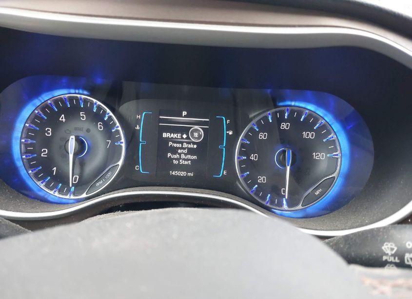 Photo 7 of 2017 Chrysler Pacifica TOURING-L (VIN 2C4RC1BG2HR831547)