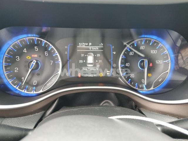 Photo 7 of 2018 CHRYSLER PACIFICA TOURING L (VIN 2C4RC1BG2JR114345)