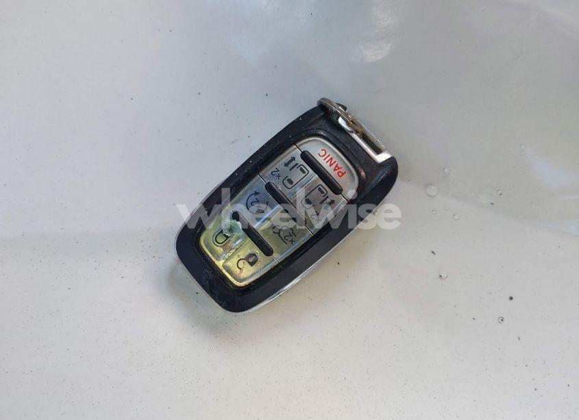 Photo 11 of 2018 Chrysler Pacifica TOURING L (VIN 2C4RC1BG2JR119707)