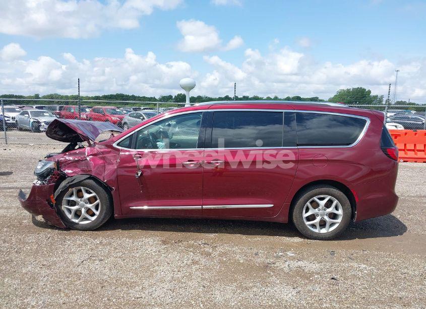 Photo 14 of 2018 Chrysler Pacifica TOURING L (VIN 2C4RC1BG2JR158779)
