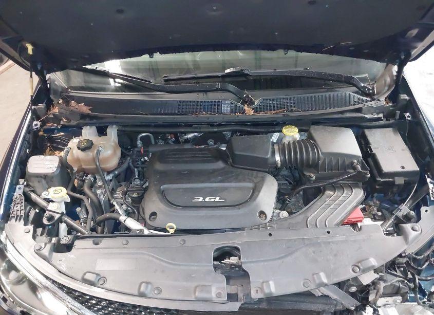 Photo 10 of 2018 Chrysler Pacifica TOURING L (VIN 2C4RC1BG2JR217894)