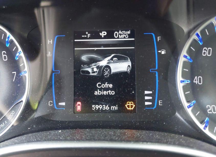 Photo 15 of 2018 Chrysler Pacifica TOURING L (VIN 2C4RC1BG2JR280316)