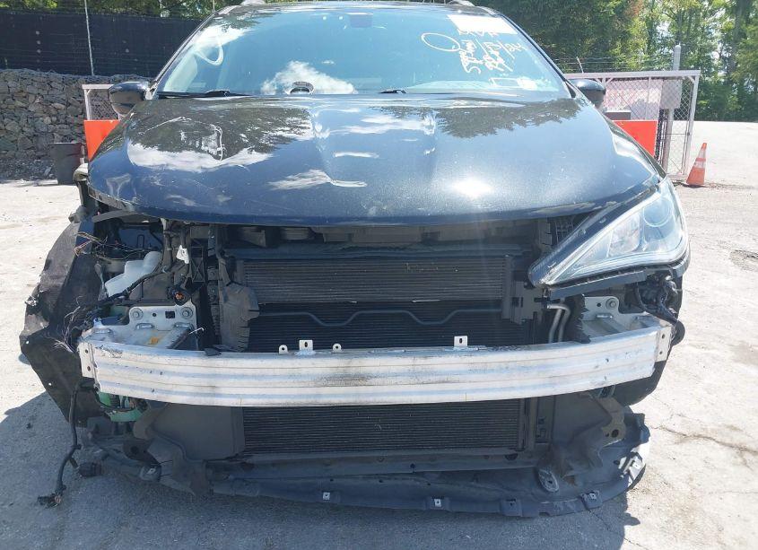 Photo 17 of 2018 Chrysler Pacifica TOURING L (VIN 2C4RC1BG2JR280316)