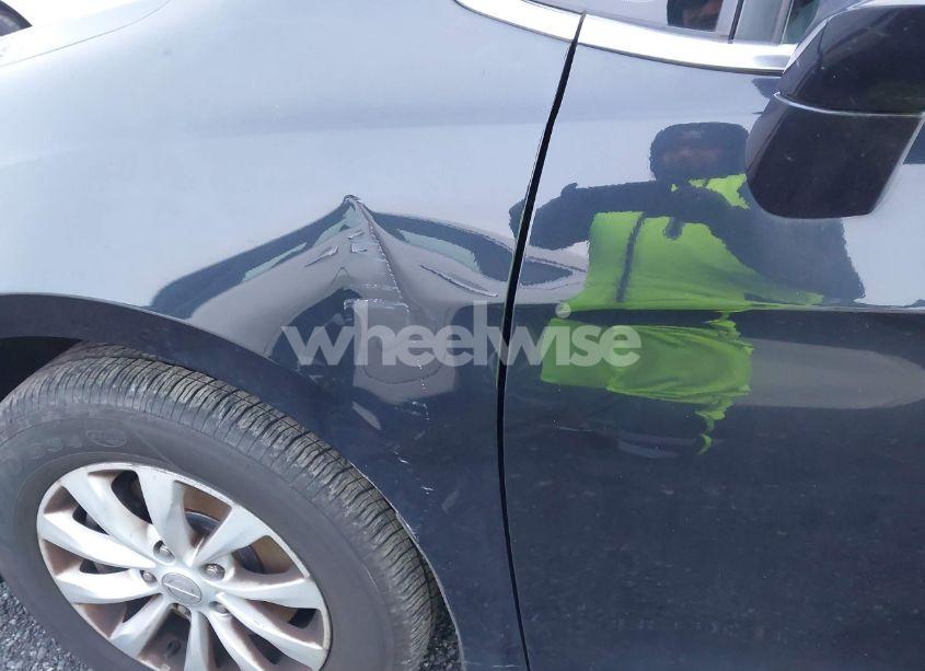 Photo 18 of 2019 Chrysler Pacifica TOURING L (VIN 2C4RC1BG2KR526198)