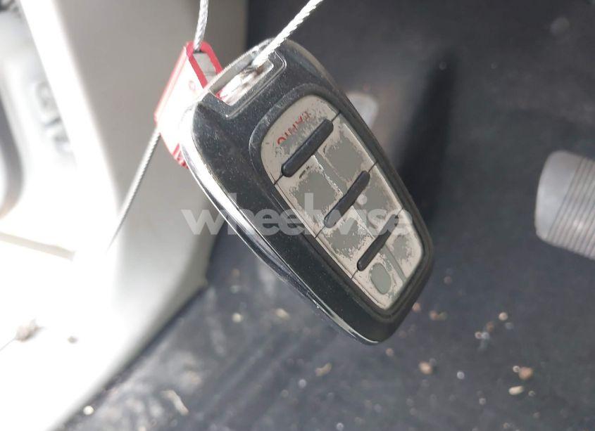 Photo 11 of 2019 Chrysler Pacifica TOURING L (VIN 2C4RC1BG2KR609002)